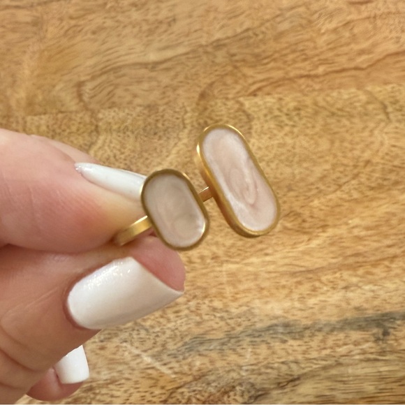 🍒3 for $30 🍒 Pink Enamel Stainless steel golden ring, 7 - Picture 2 of 4